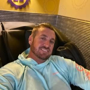 Meet your Posher, Eric